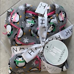 Notch collar PJ set penguins